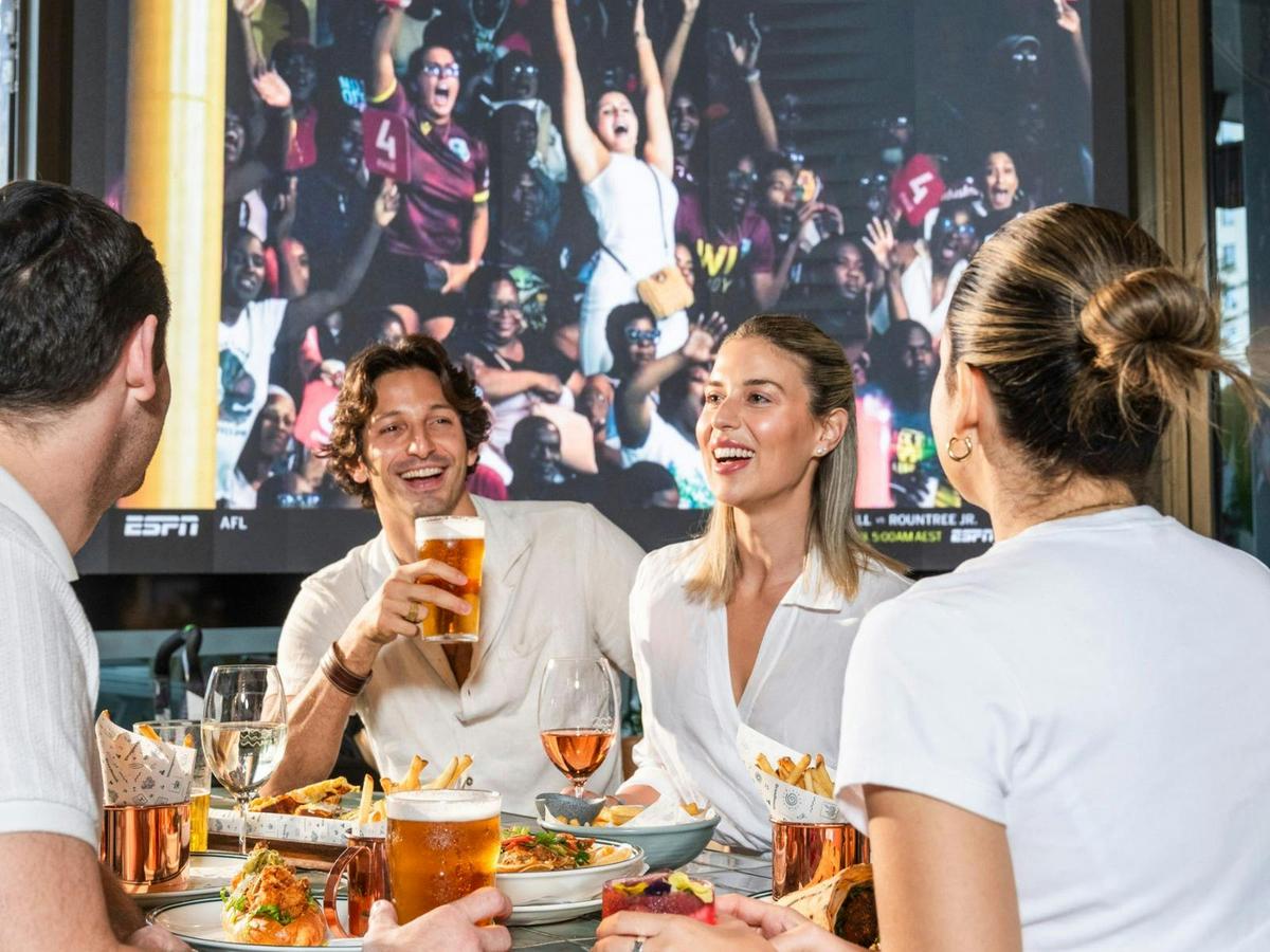 Catch the action live & loud in the public bar