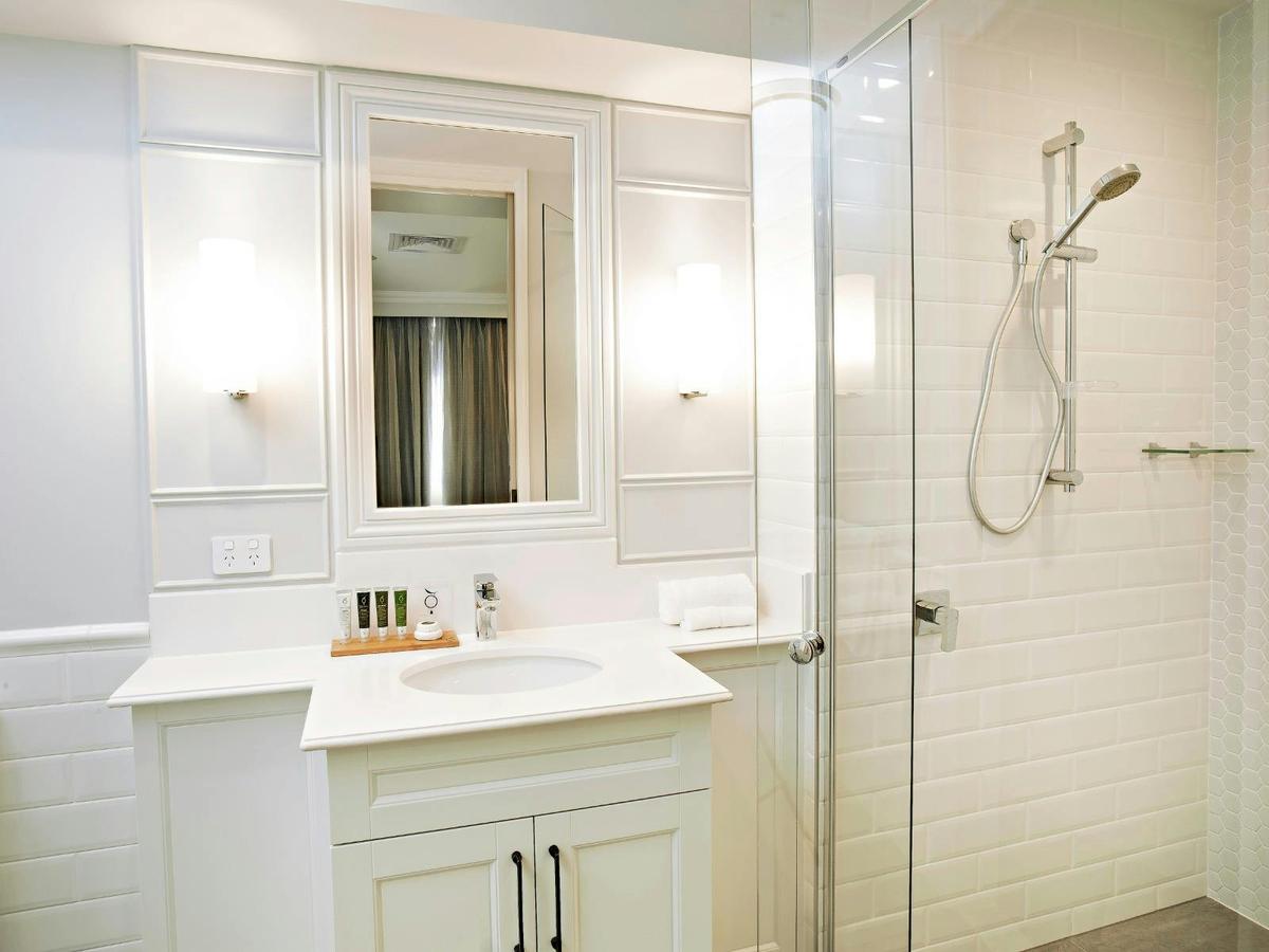 One Bedroom Apartment