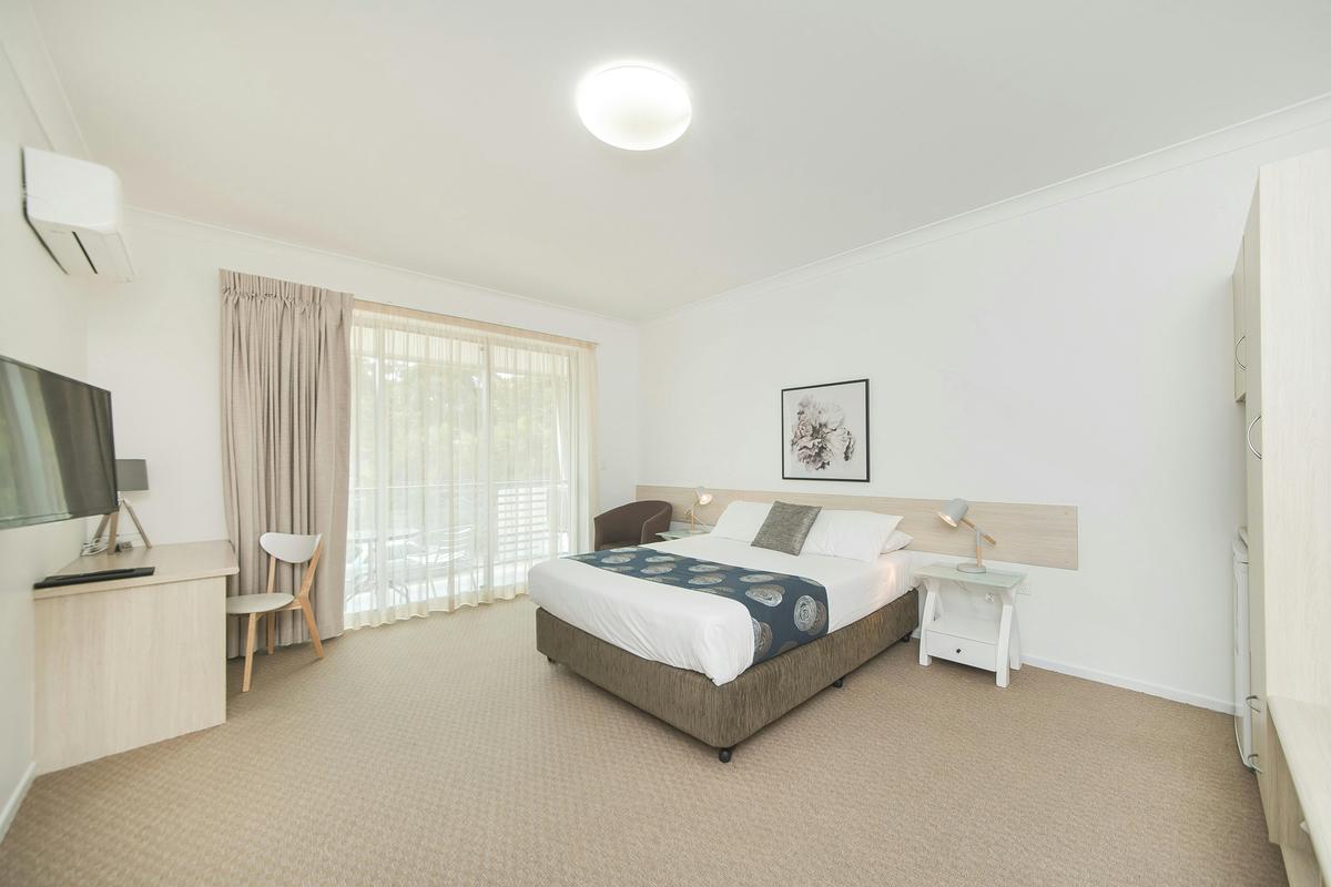 Queen Room