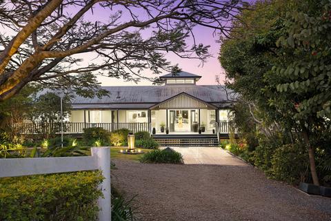 The Country House at Hunchy