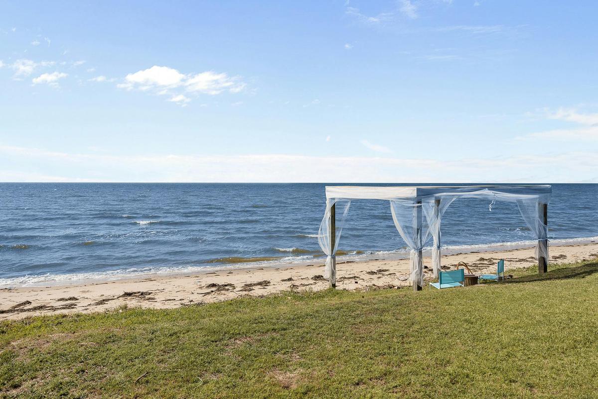 Absolute beachfront