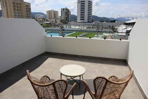Deluxe Terrace Room