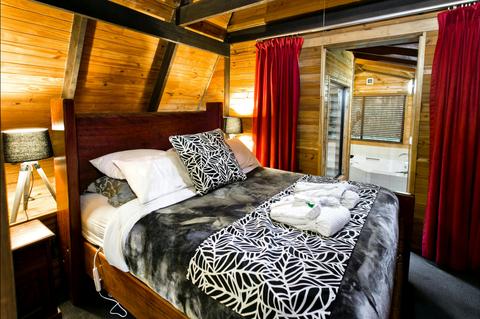 Rainforest Spa Chalet