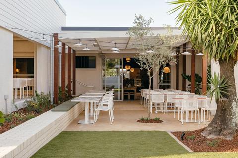 The Bracken Ridge Tavern