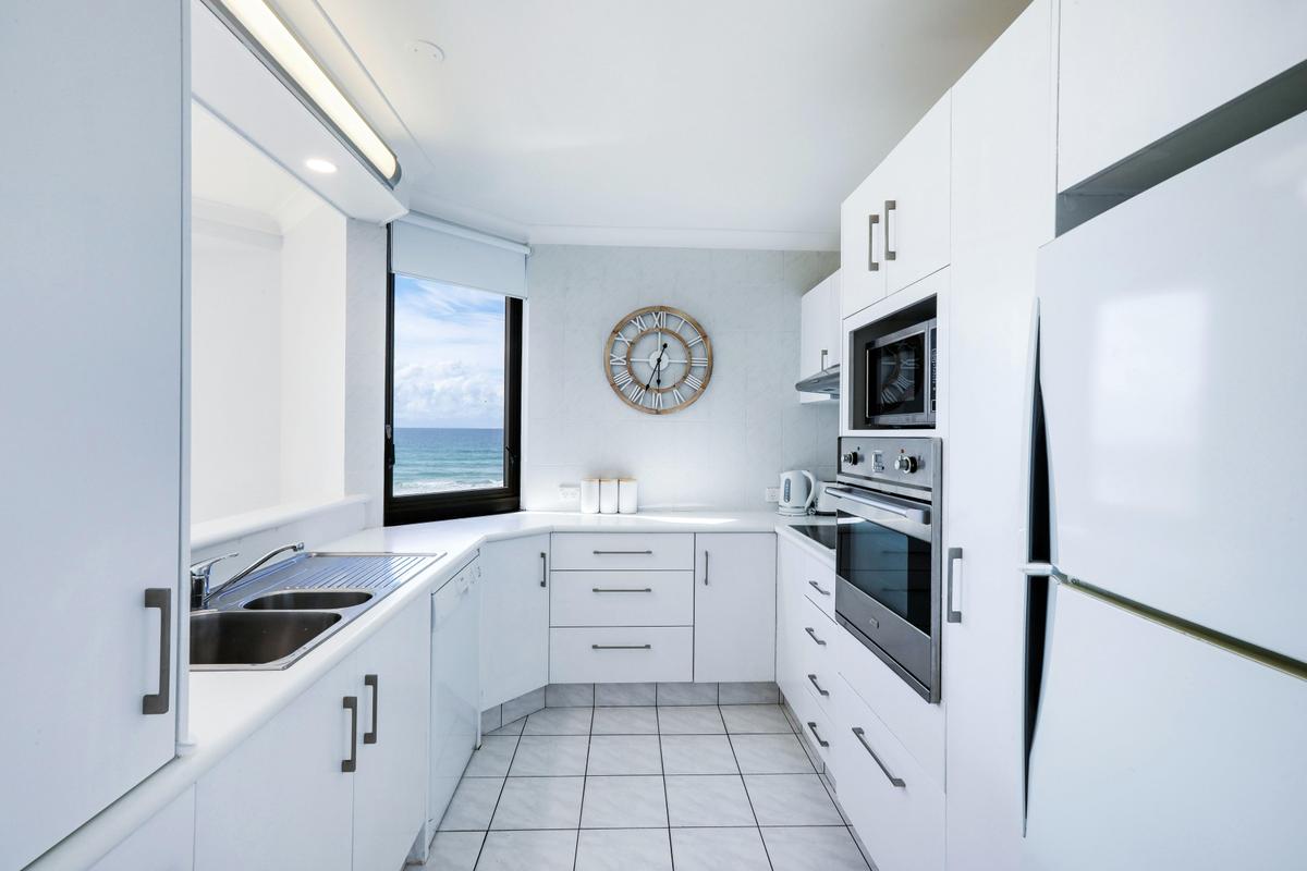 2 Bedroom Apartment Superior