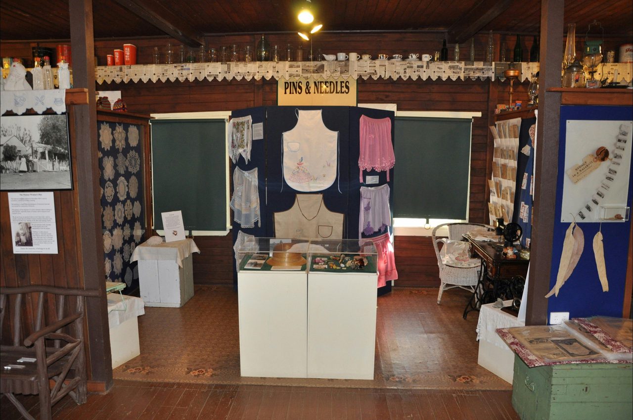 Pioneer Women's Hut display