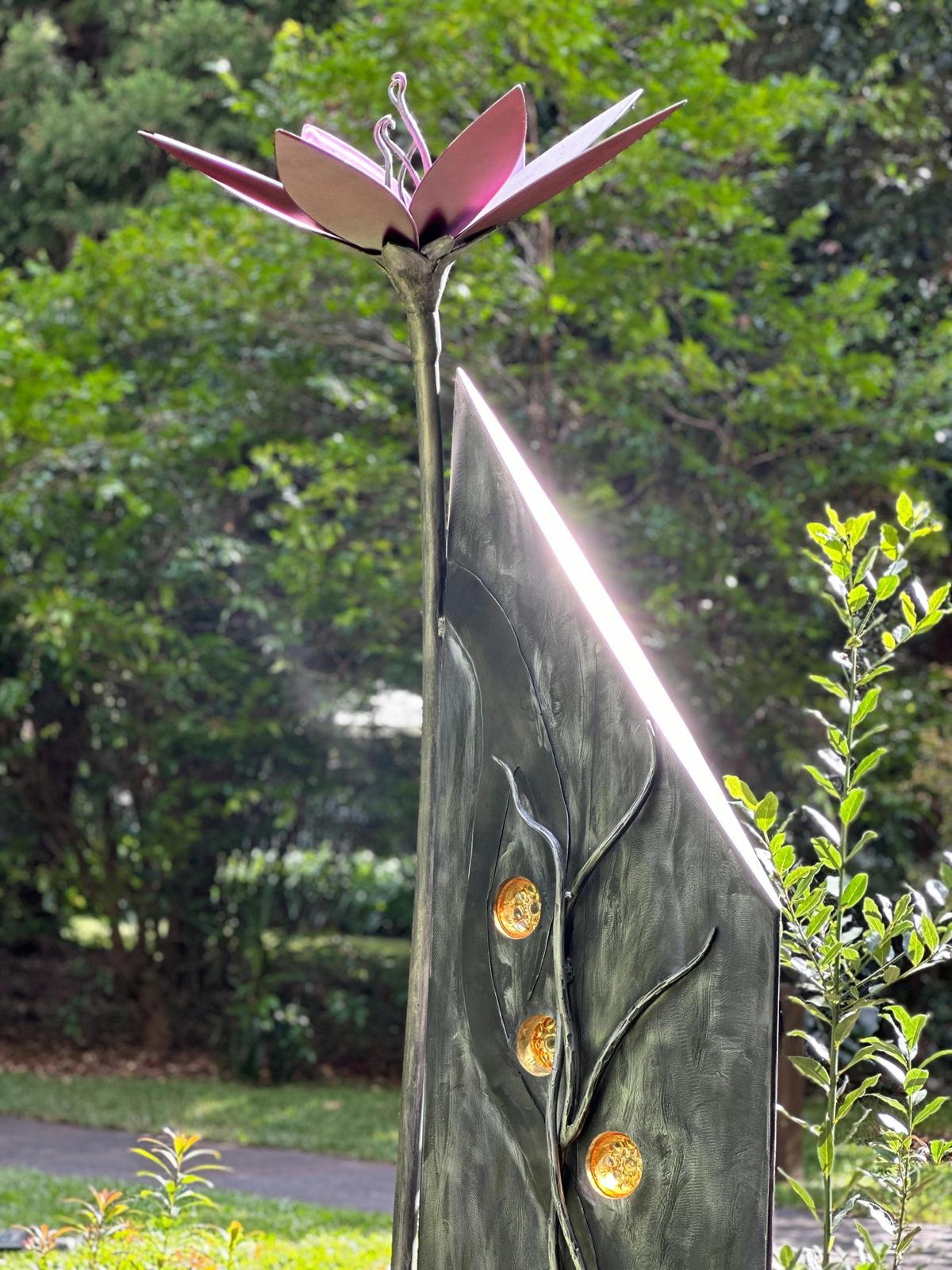 Jules McCrae Sculpture