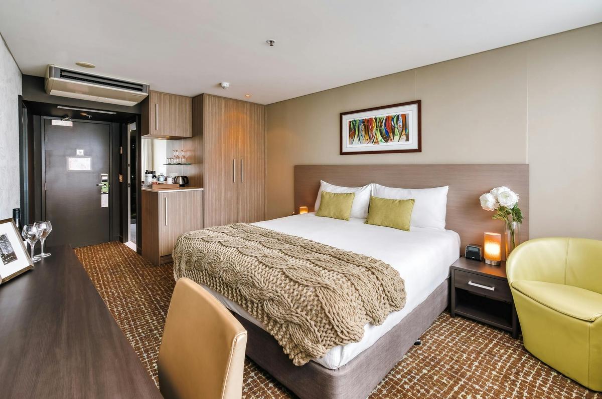 Deluxe Guest Room