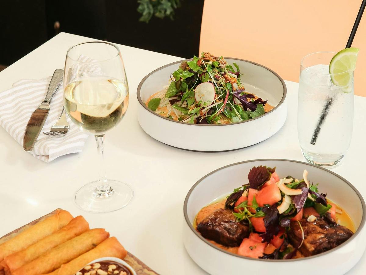 Our captivating flavourful menu is created by our esteemed head chef, Mercury Keomahavong.