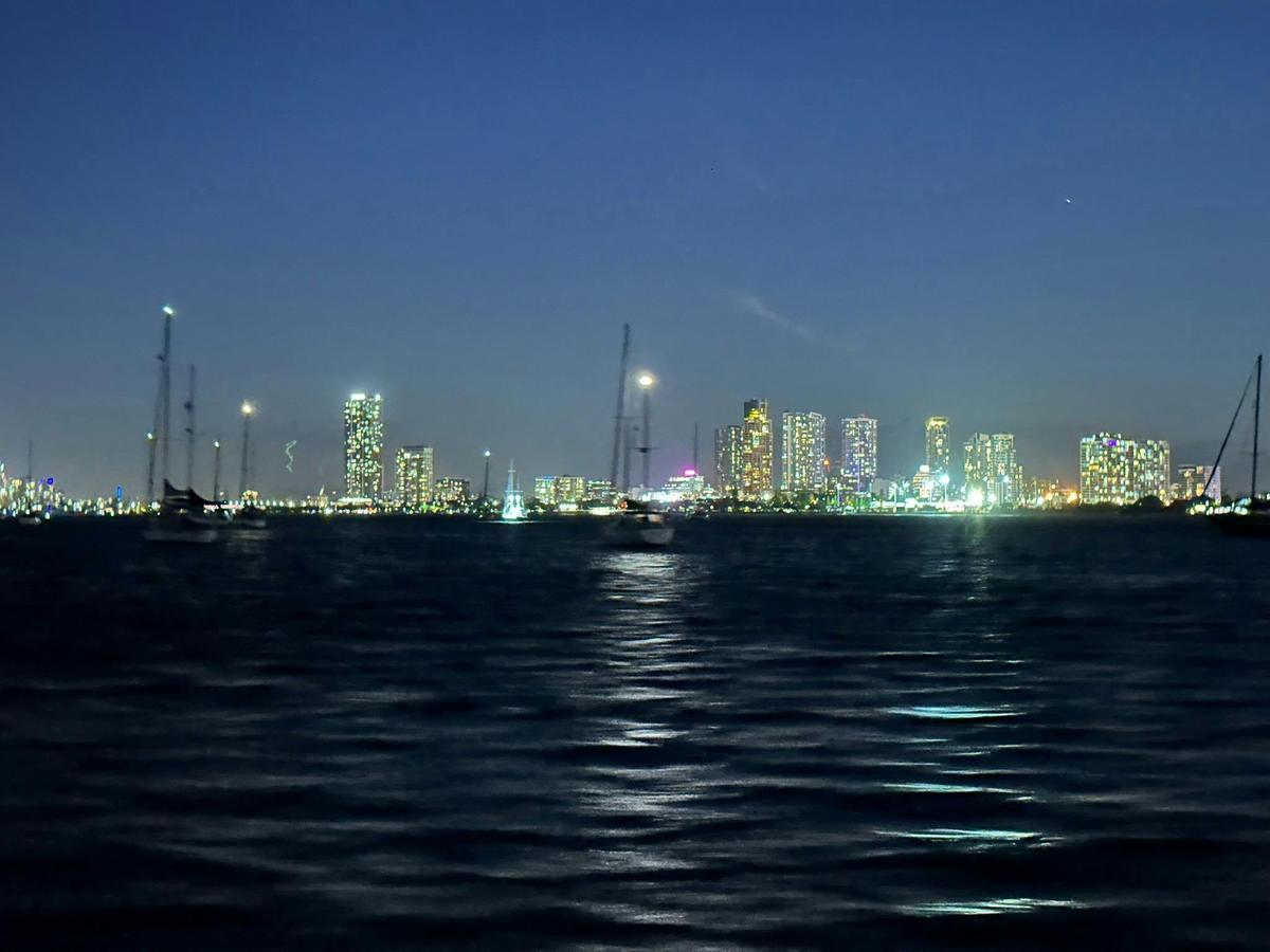 Private Sunset Sailing Charter