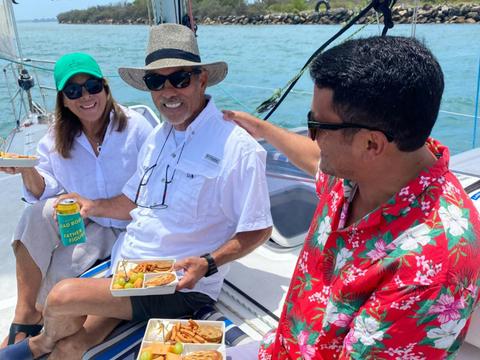 Midday Sailing Cruise includings Drinks & Food