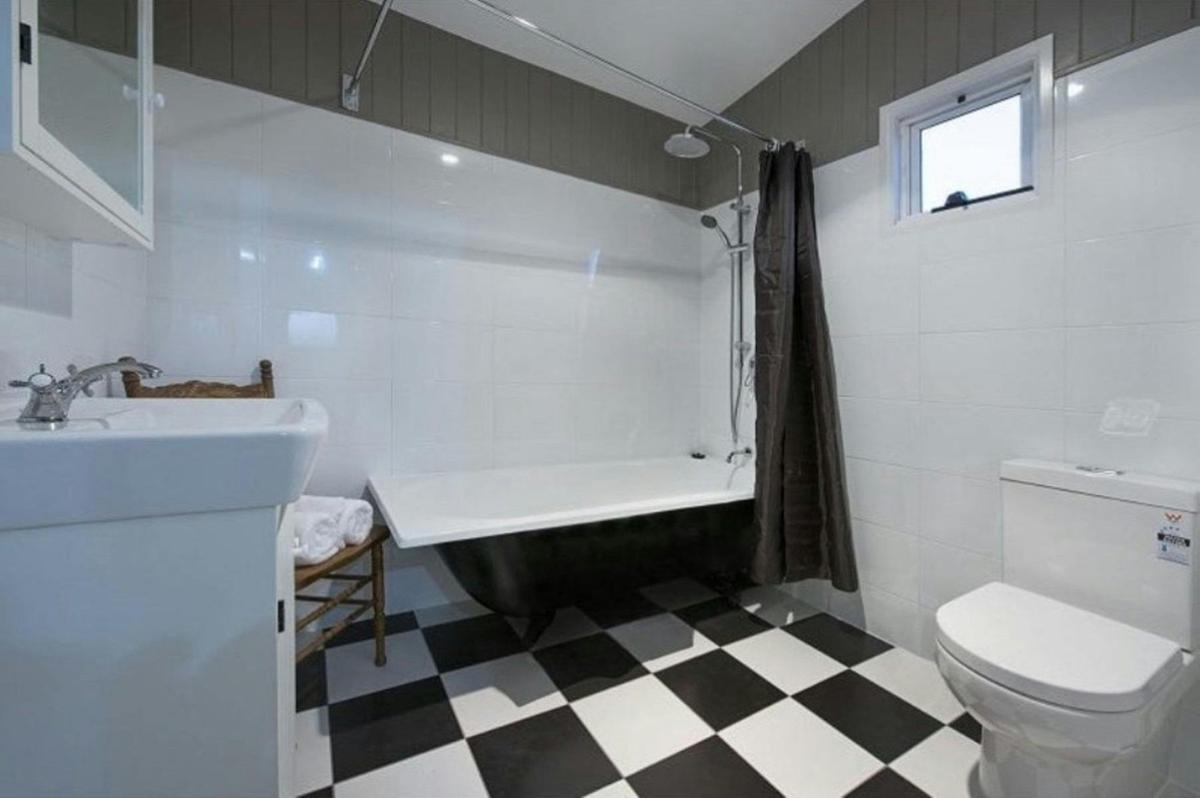 Clawfoot Bath
