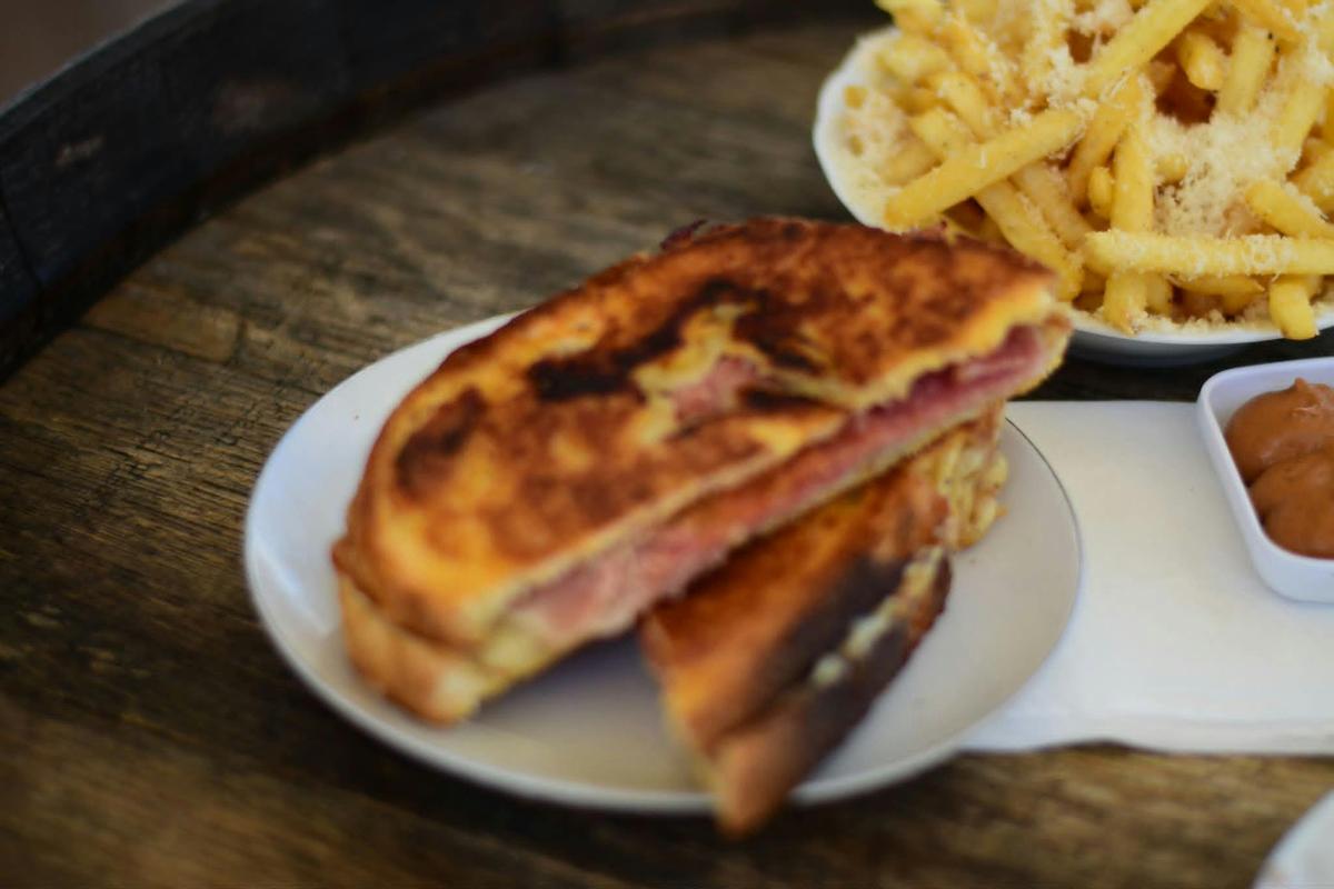Toastie and Fries