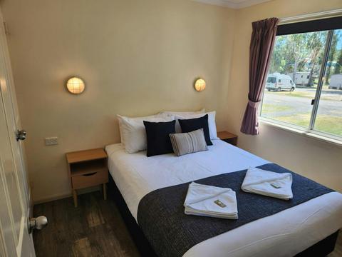 2 Bedroom Cabin