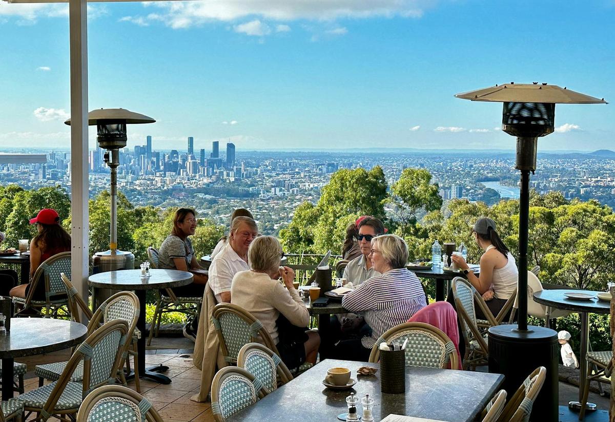 Scenic morning tea from Mount Coot-Tha