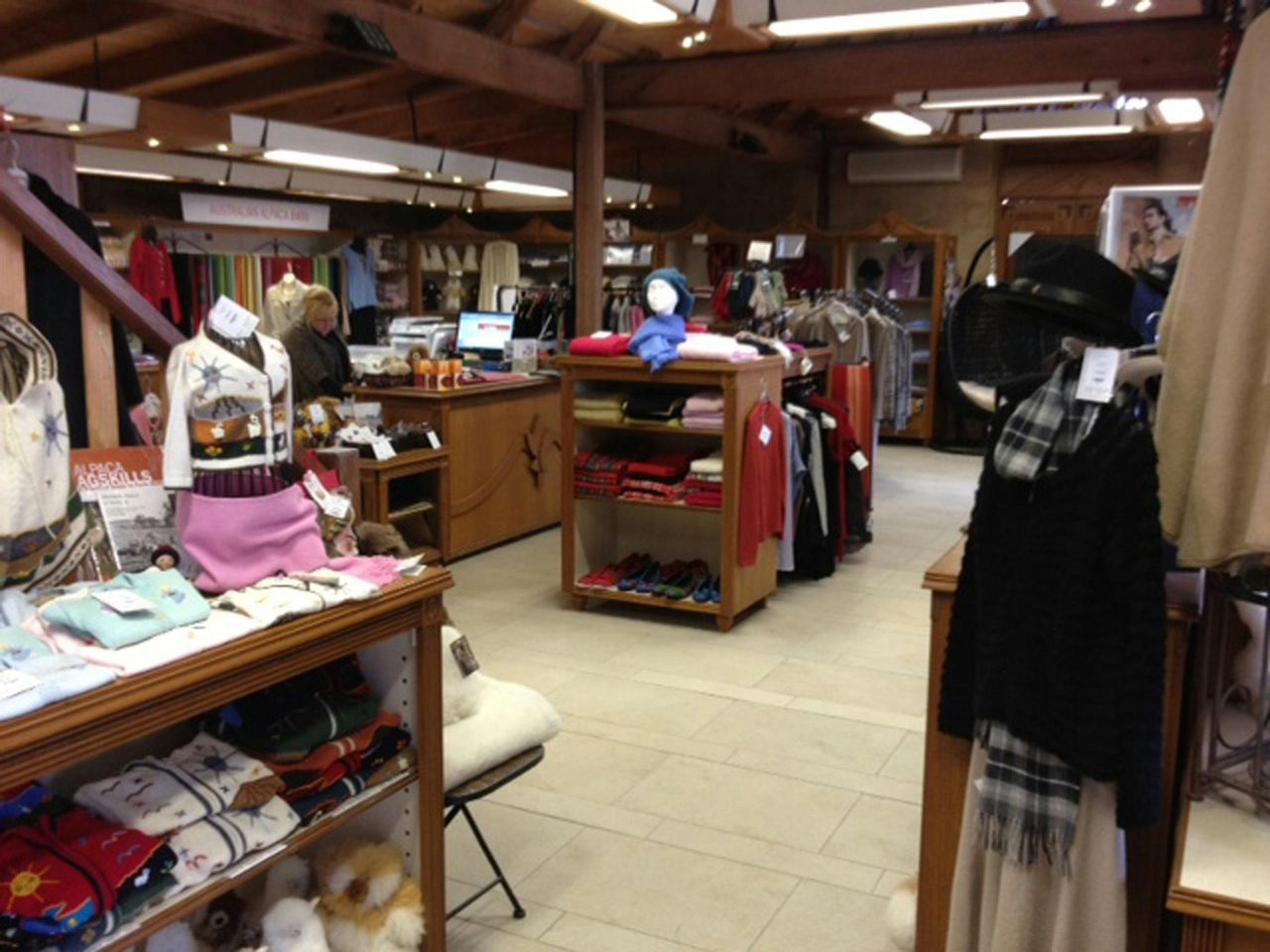 Australian Alpaca Barn Peppers Creek Village Pokolbin Store