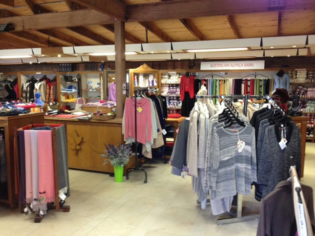 Australian Alpaca Barn Peppers Creek Village Pokolbin Store