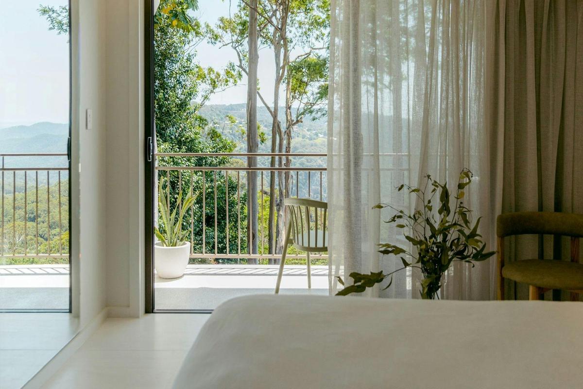 Scenic Room - Balcony