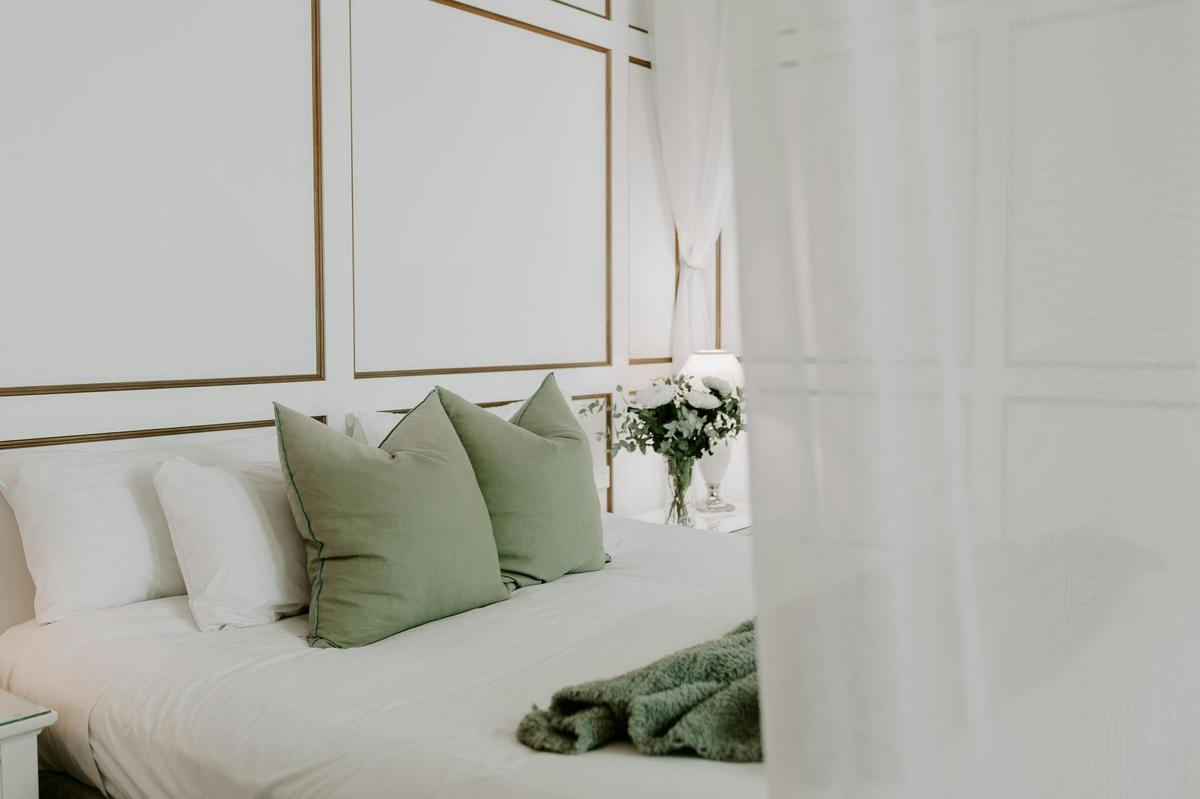 West Wing Suite