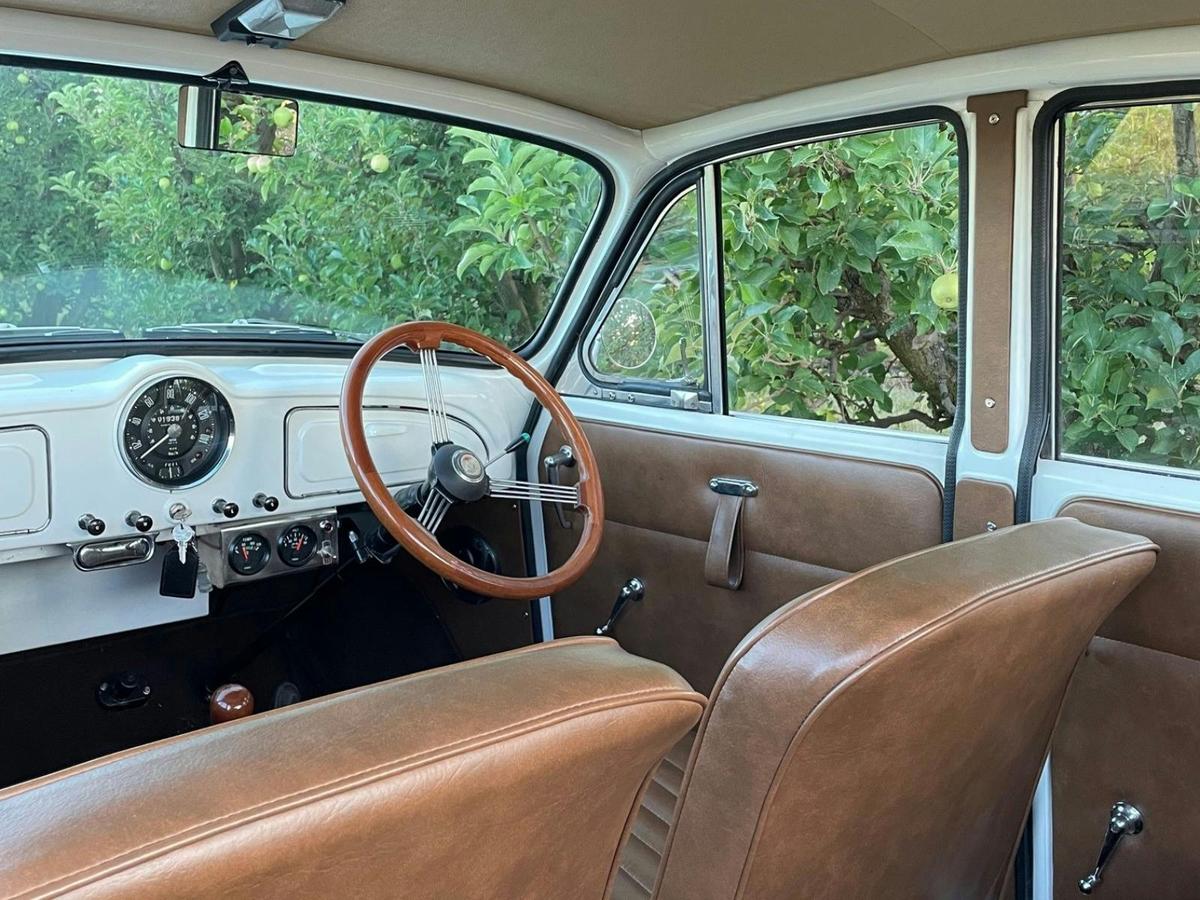 Vintage VIP Full Day Tour