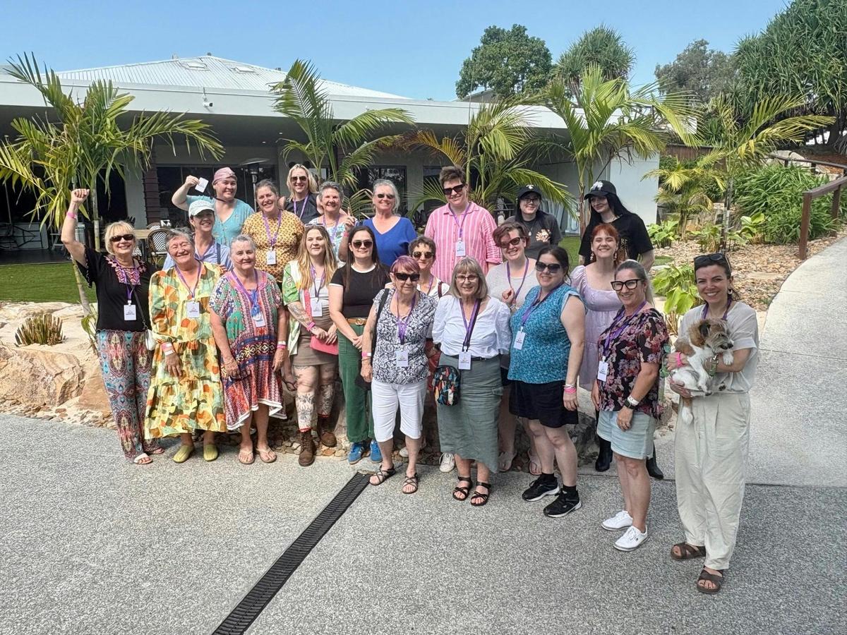 Thrift Queens Tour Group