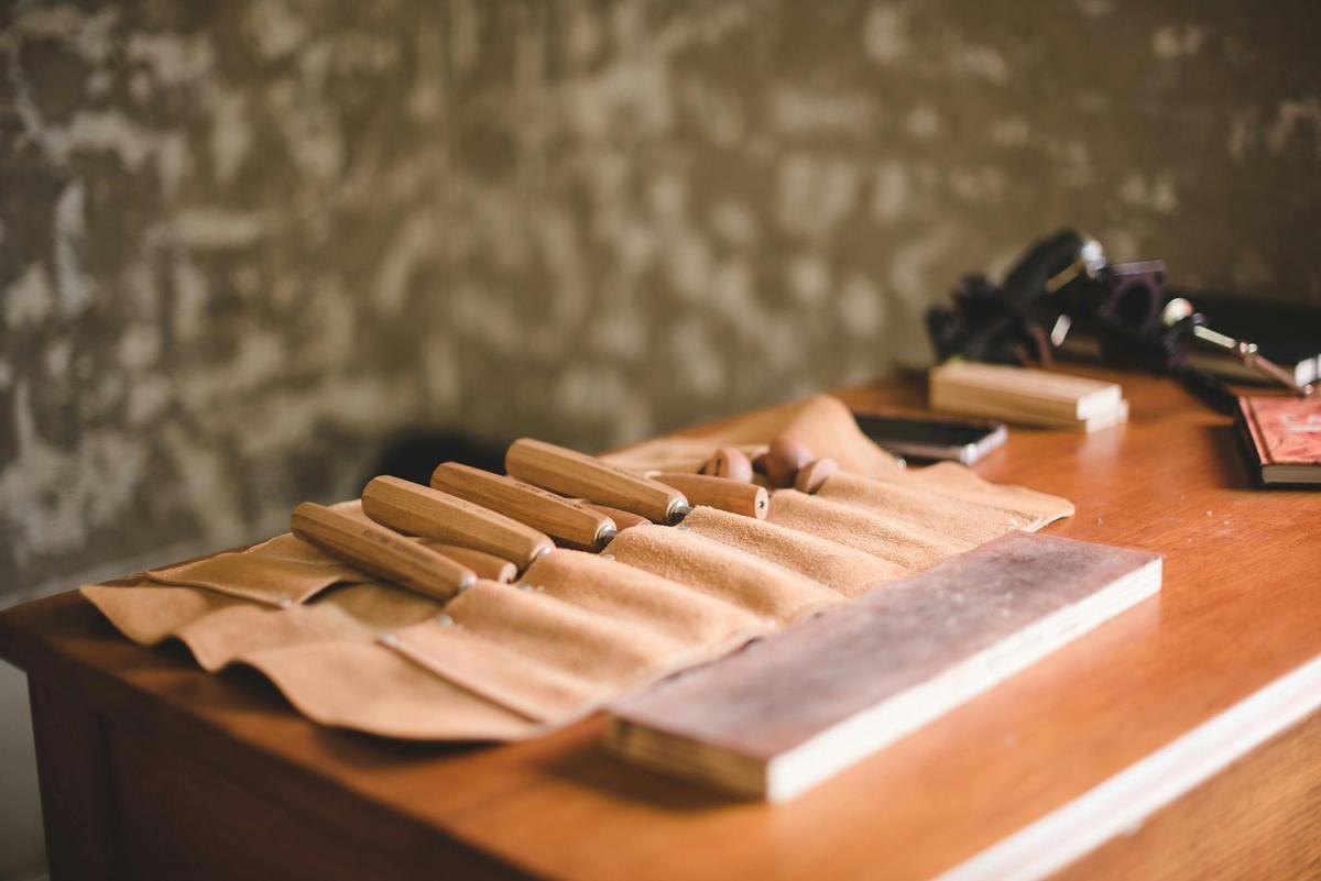 Wood carving tools