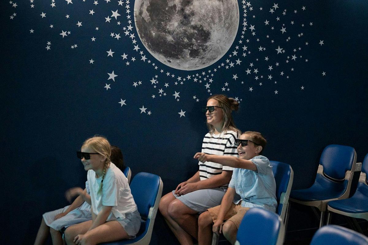 3D Theatre