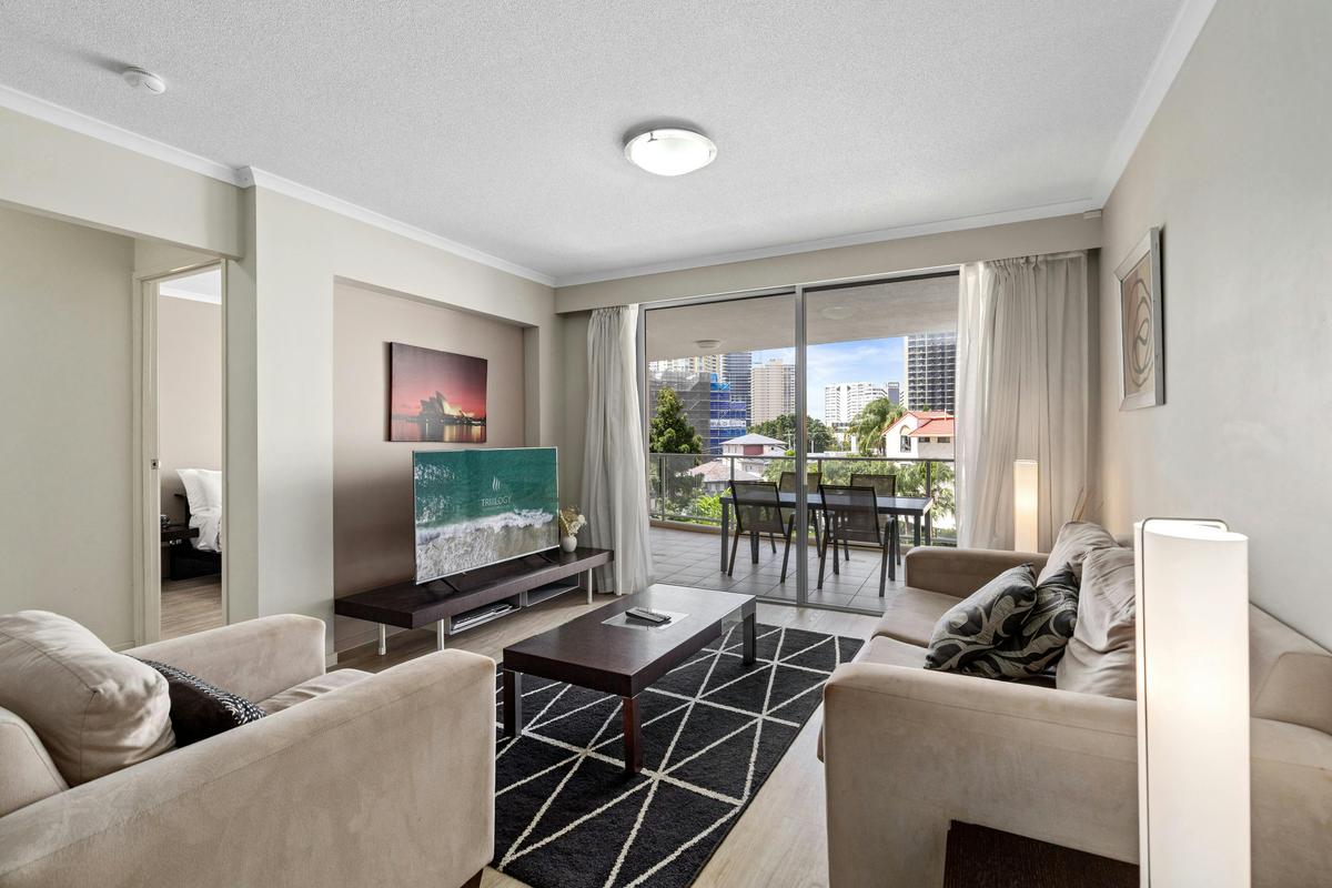 1 Bedroom 1 Bathroom Apartment