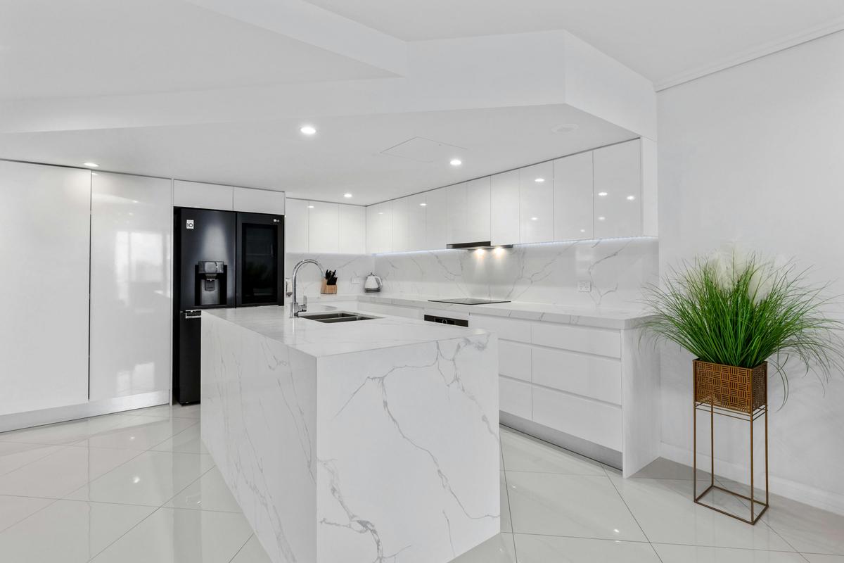 3 Bedroom Deluxe Sub-Penthouse