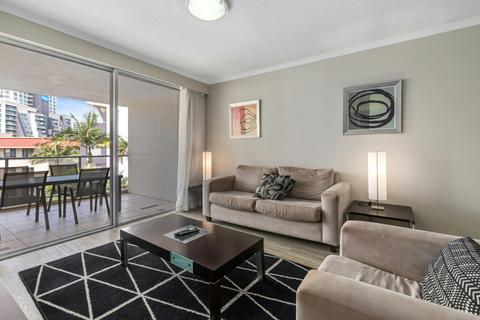 1 Bedroom 1 Bathroom Apartment