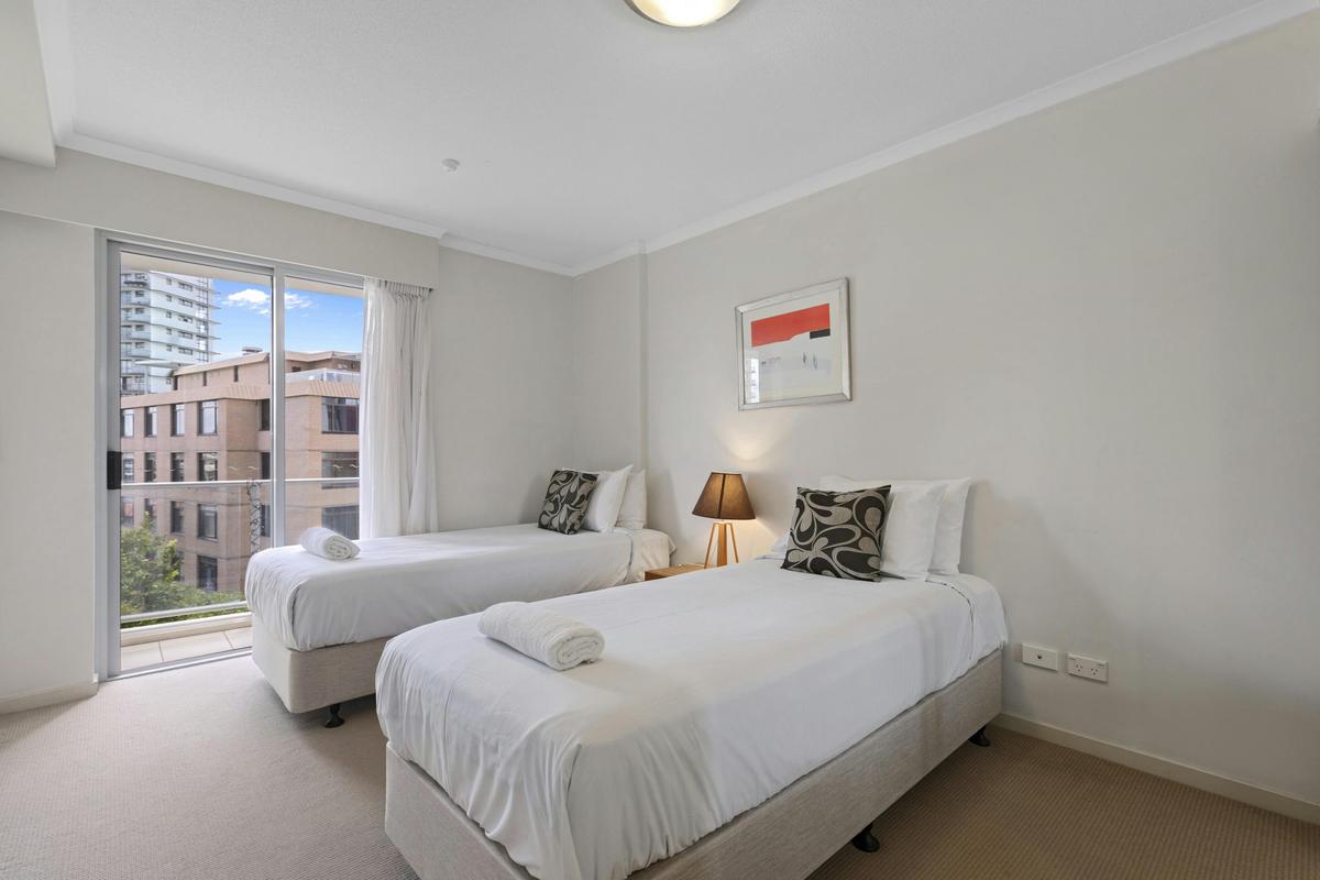 2 Bedroom 2 Bathroom Apartment