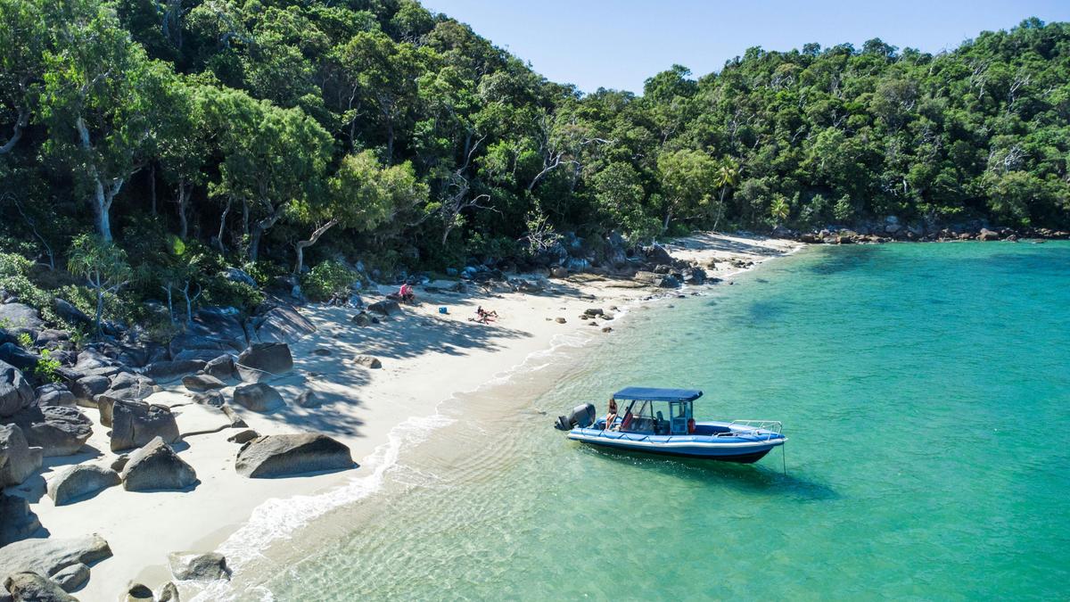 Get Dunk'ed - Dunk Island Tour
