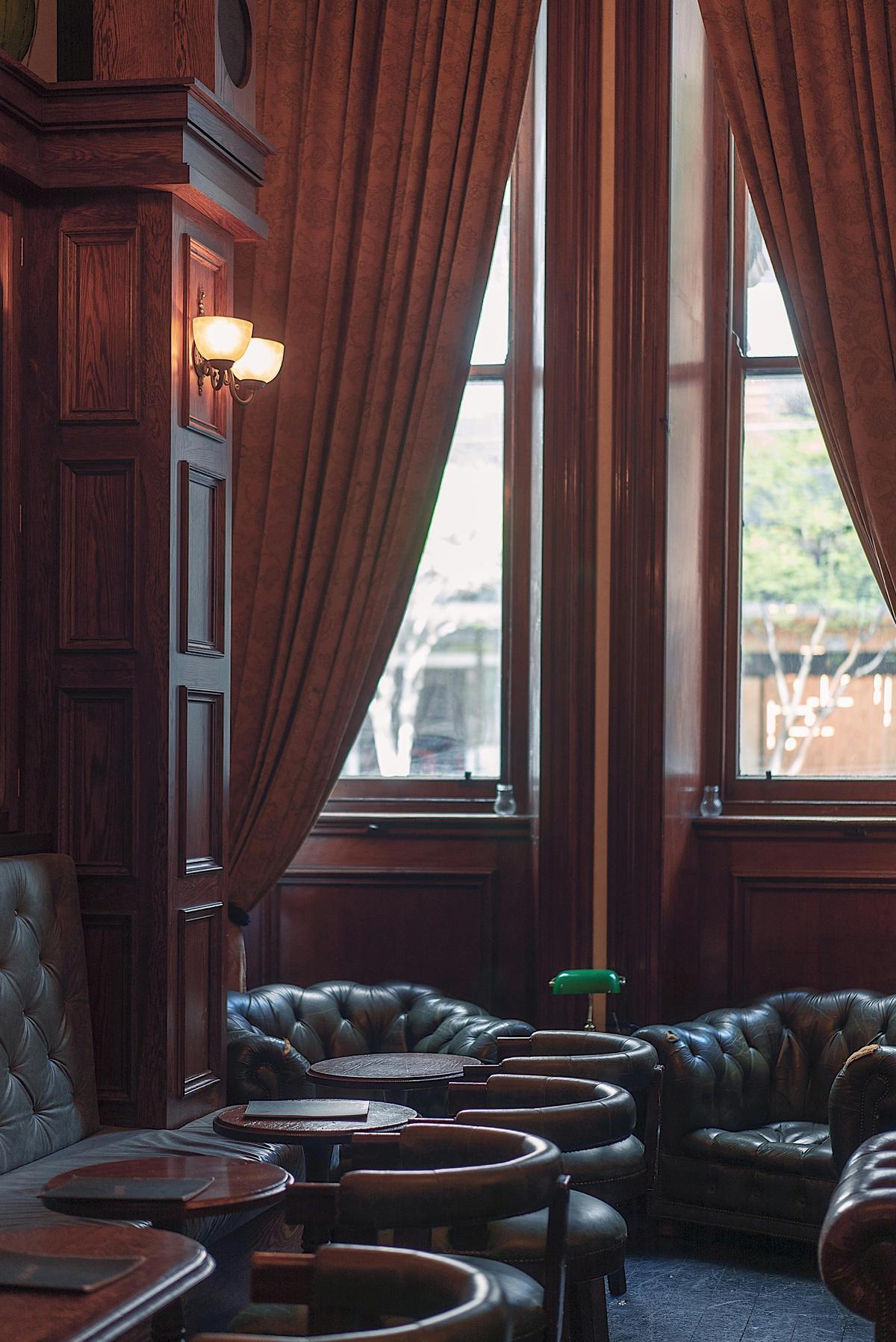 The Gresham Bar