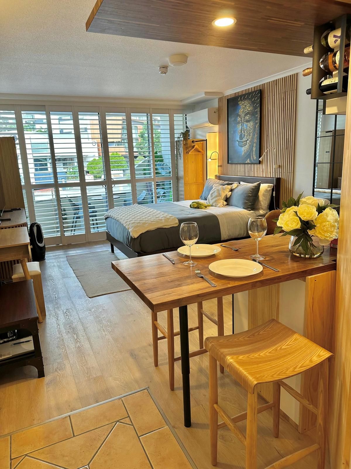 Deluxe Studio Room