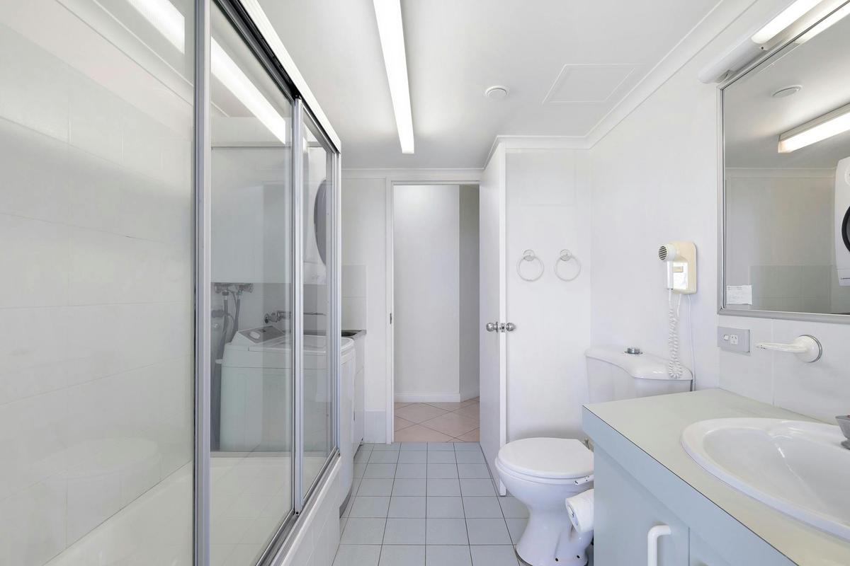 Standard 2 Bedroom Ocean View Apartment
