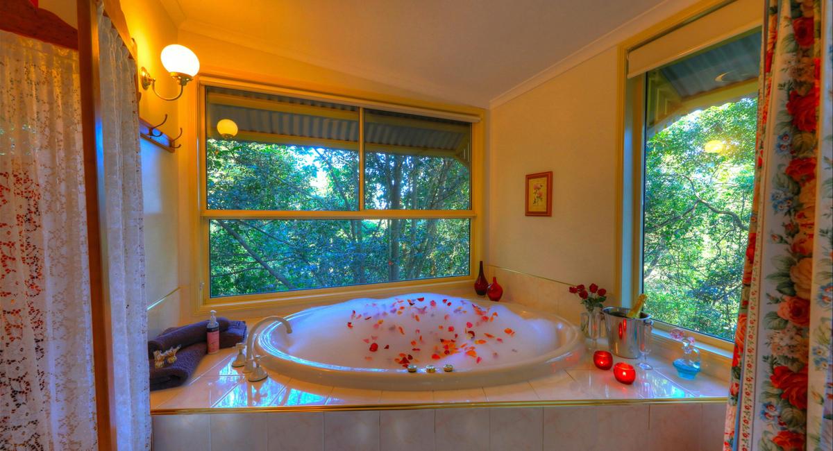 Luxuriate in your cottage double spa