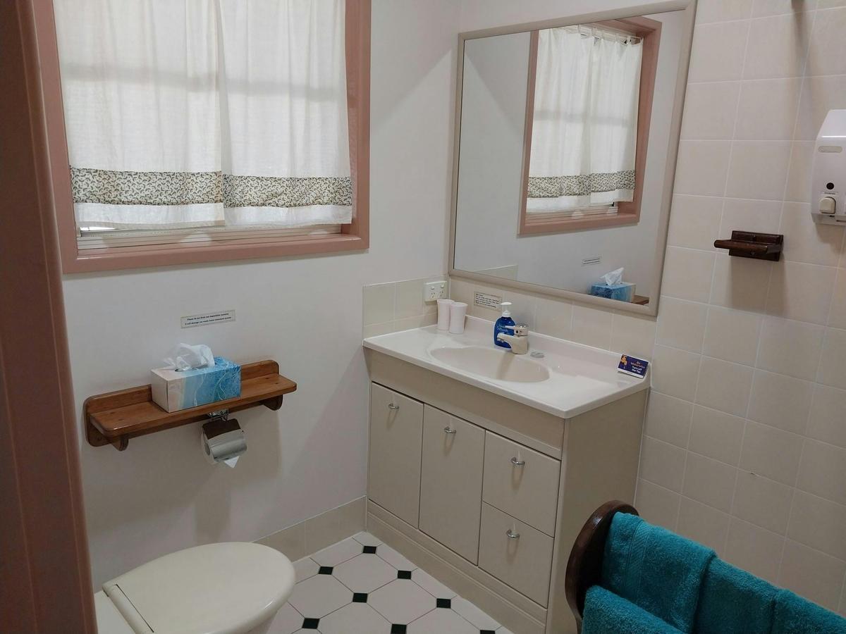 Clean bathroom