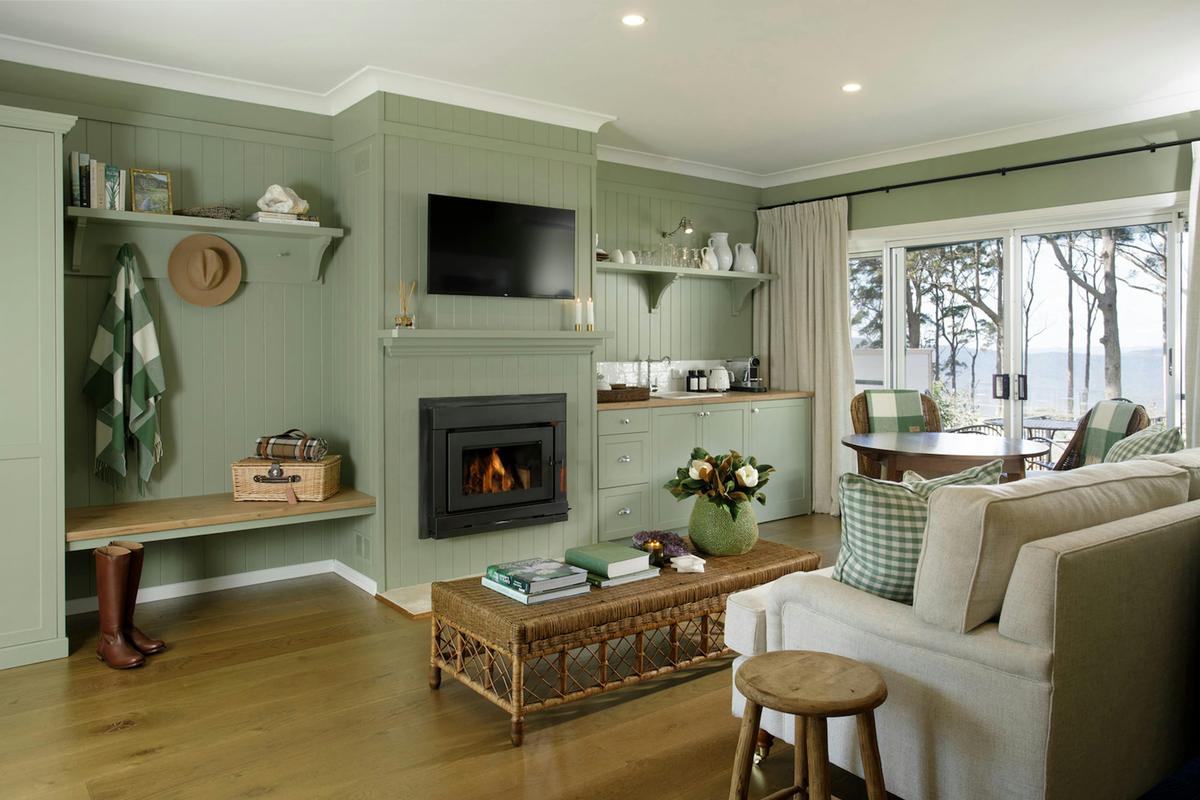 Hinterland Suite