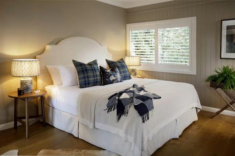 Lodge Suite