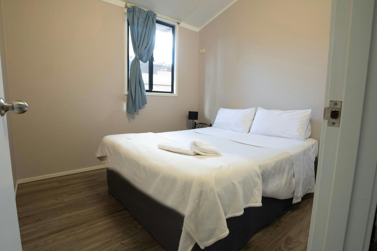 1 Bedroom Cabin