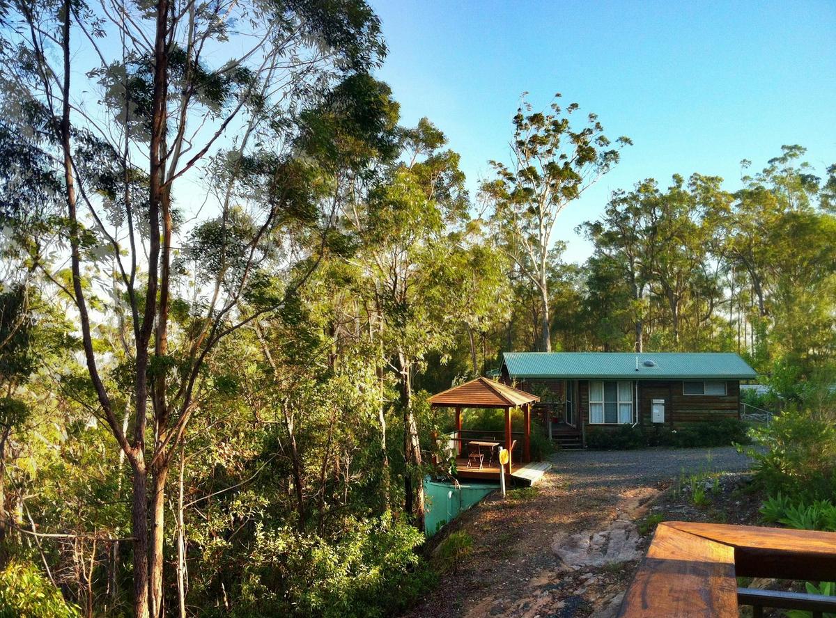 Kookaburra and Jewel  Log Cabins