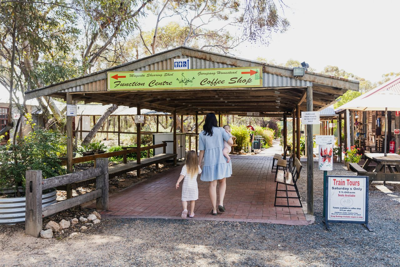 Australian Inland botanical gardens