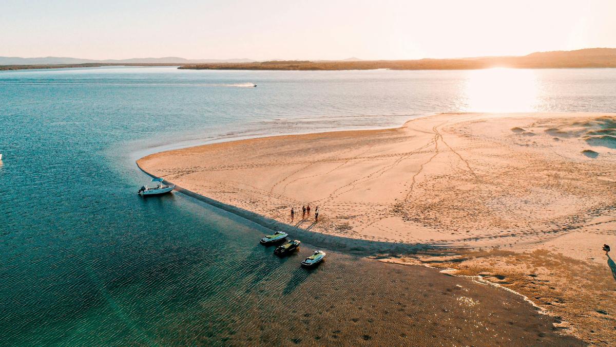 Gold Coast to Stradbroke Island