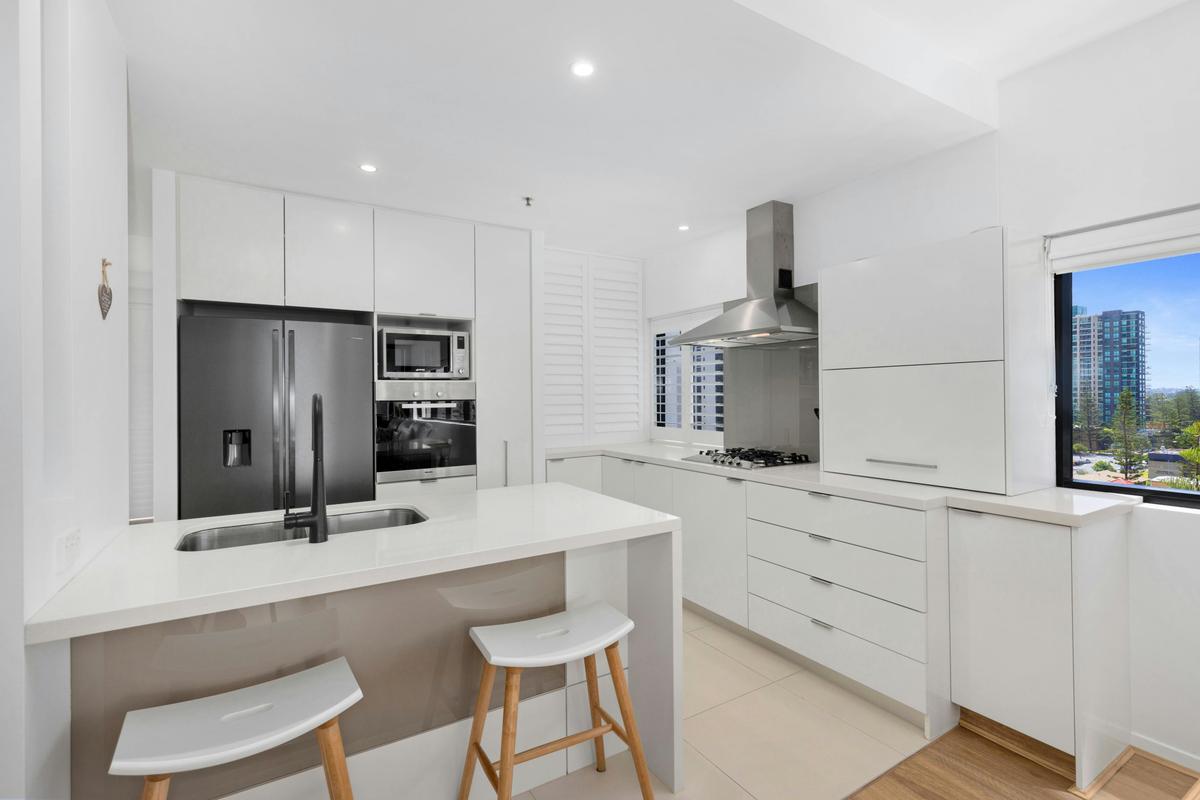 2 Bedroom Plus Ocean View