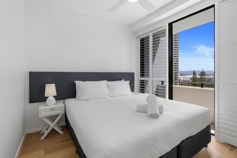 2 Bedroom Plus Ocean View
