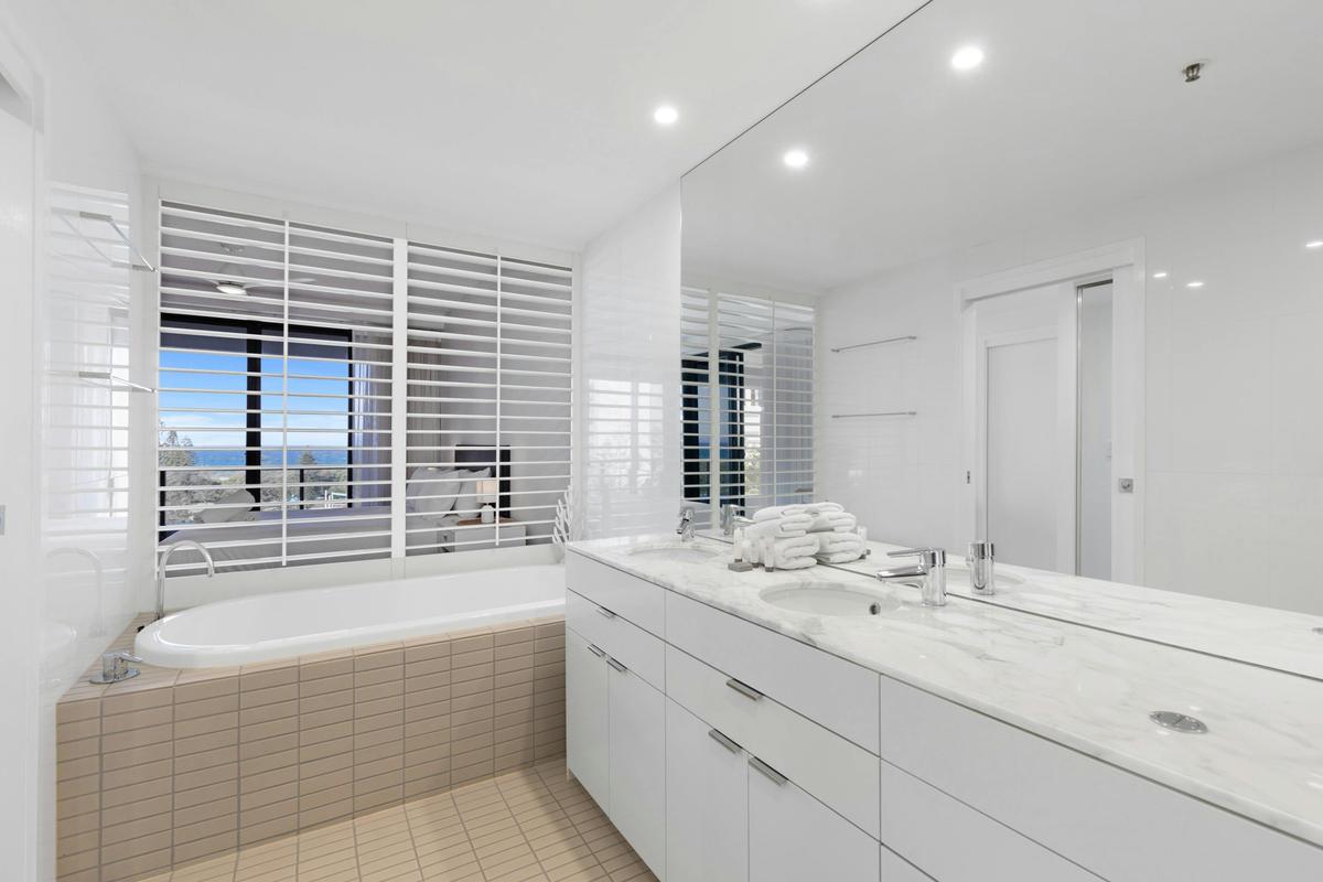 2 Bedroom Plus Ocean View