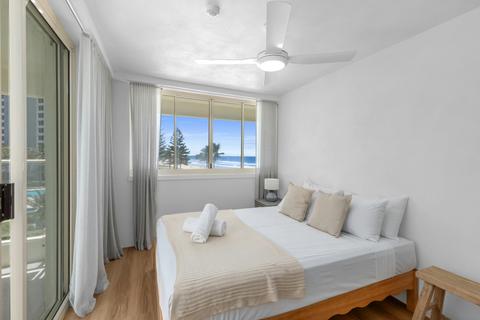 Deluxe 3 Bedroom Ocean View Apartment