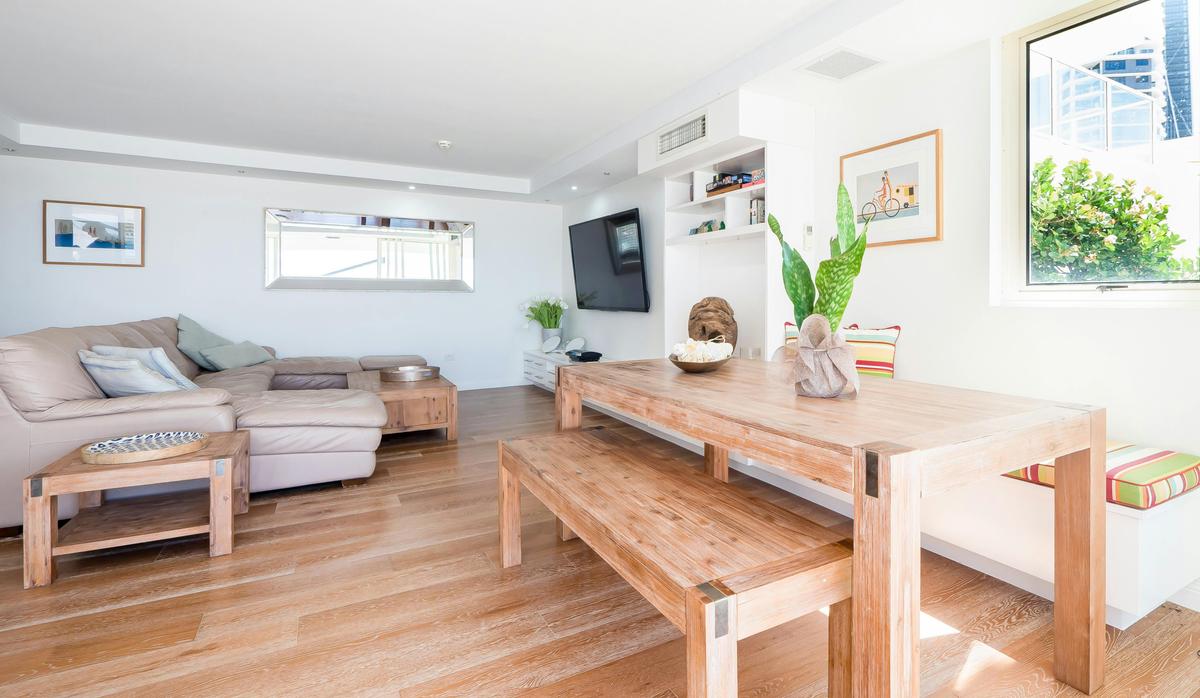 Premier 2 Bedroom Ocean View Courtyard Apartment