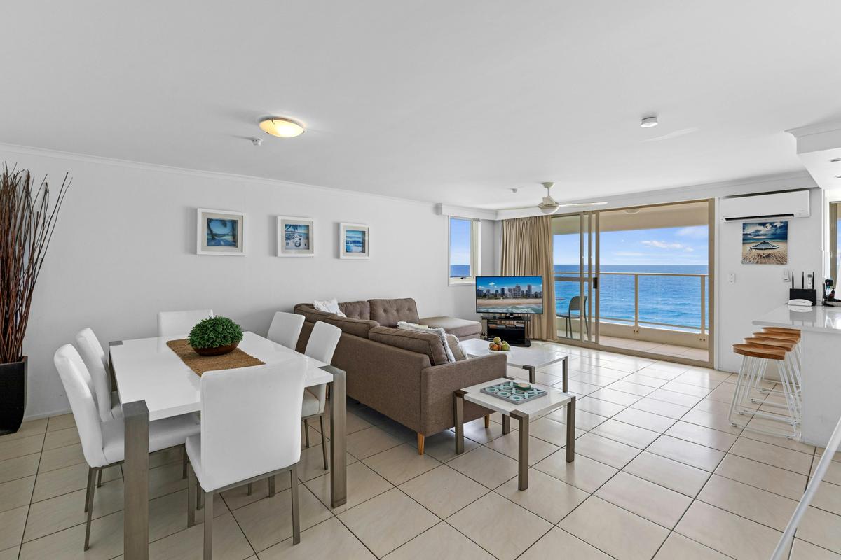 2 Bedroom Ocean View Apartment