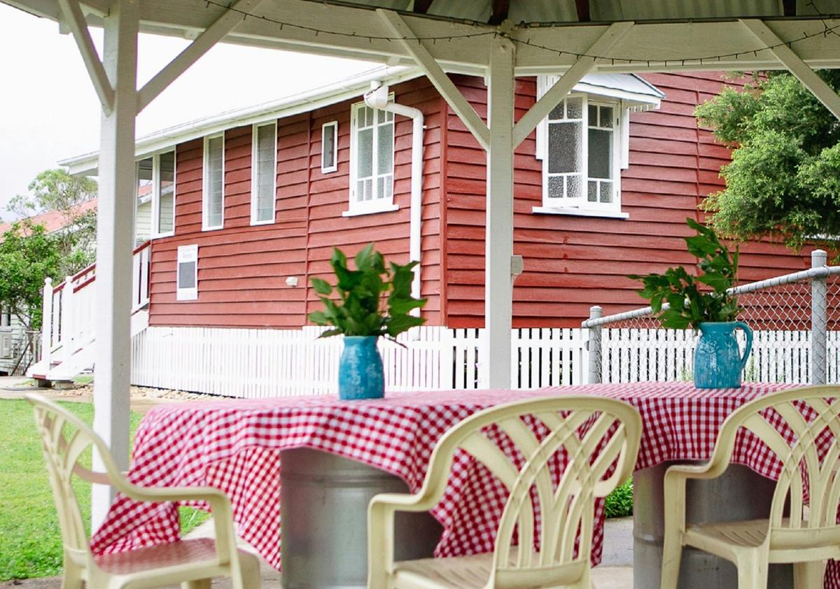 Dine in the gazebo and enjoy views to the border ranges